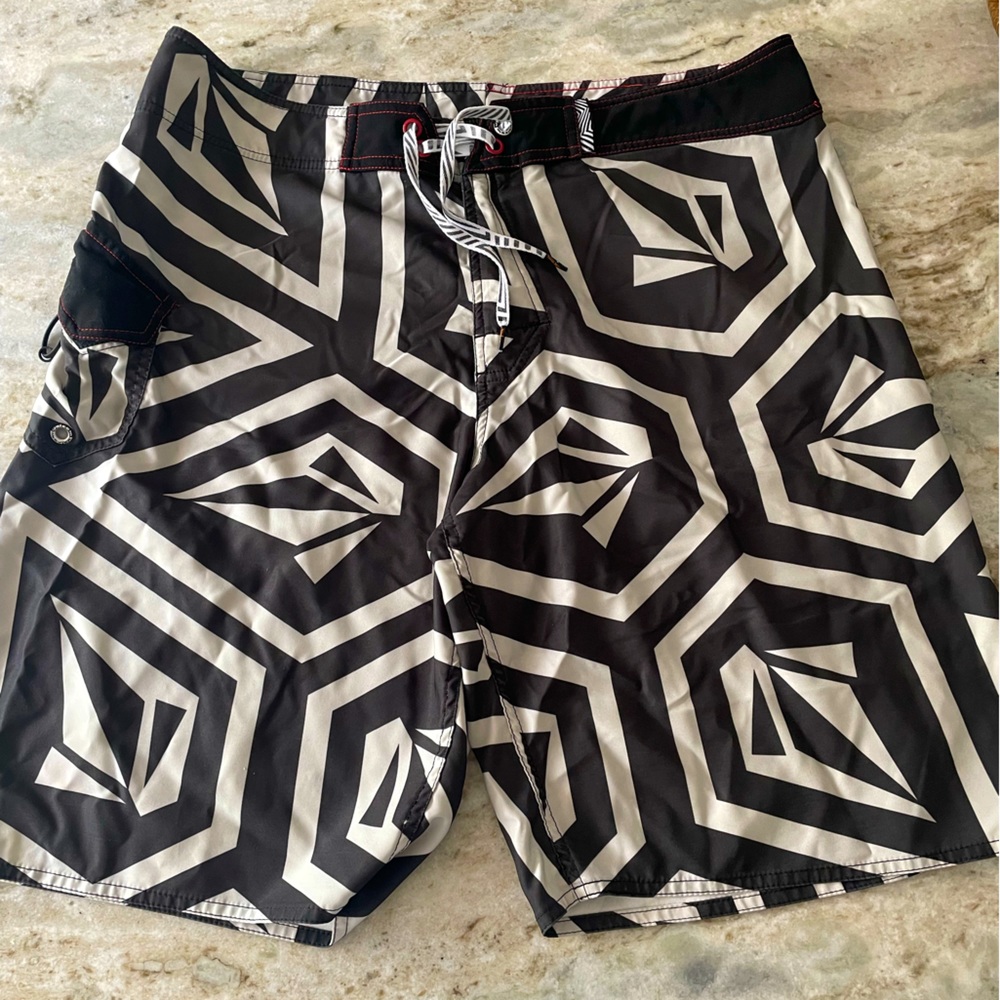 Volcom board shorts